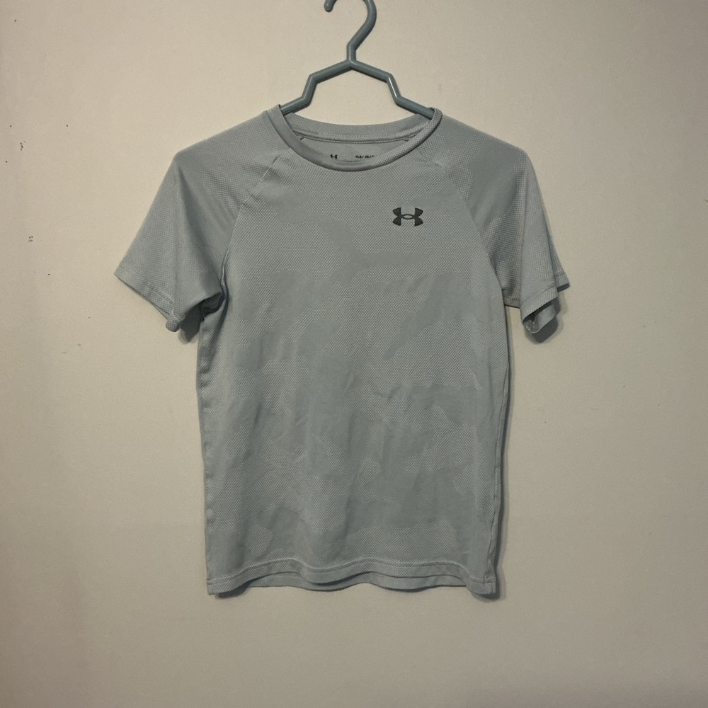 Under Armour Men's Light Gray Short Sleeve Tee